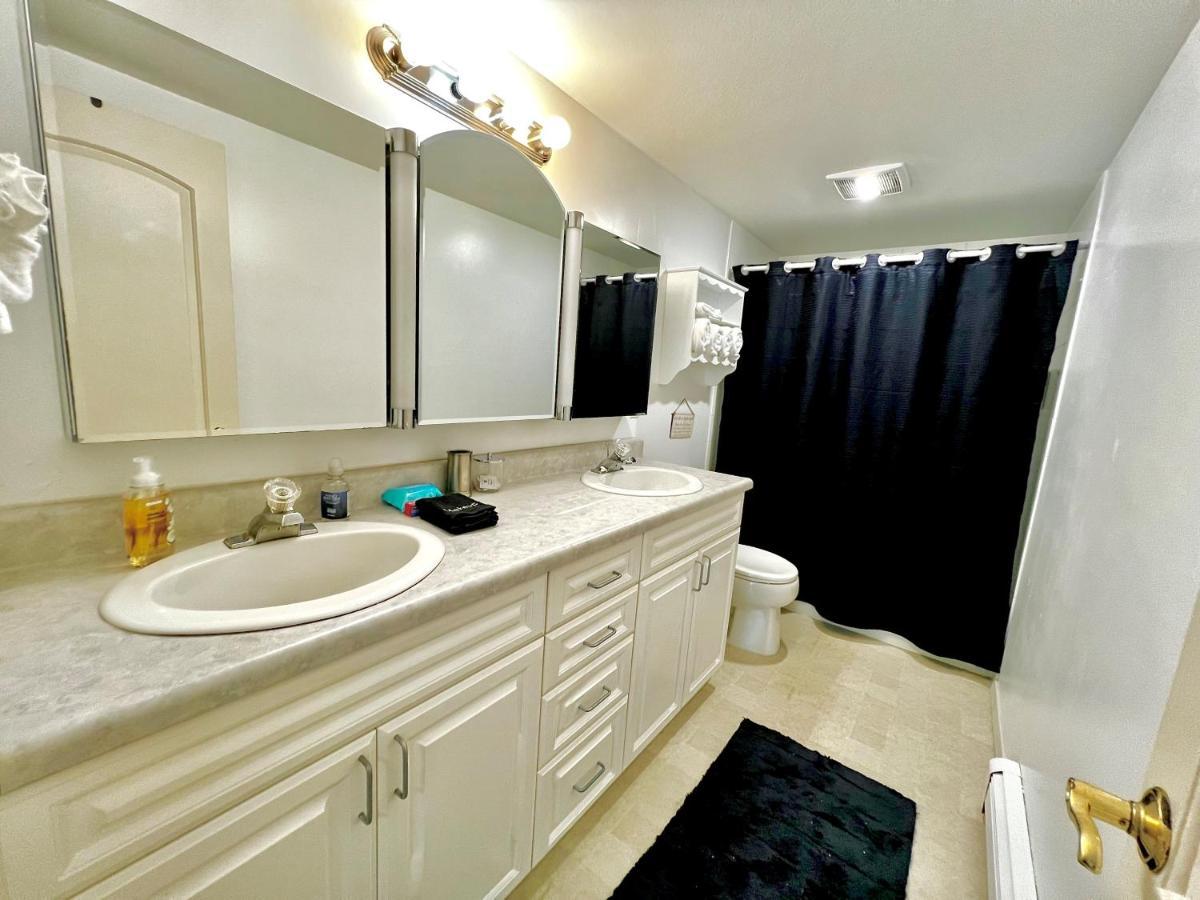 Newly Remodeled Spacious Units, Minutes From Mountains, Inlet, Downtown And Airport Anchorage Exterior foto