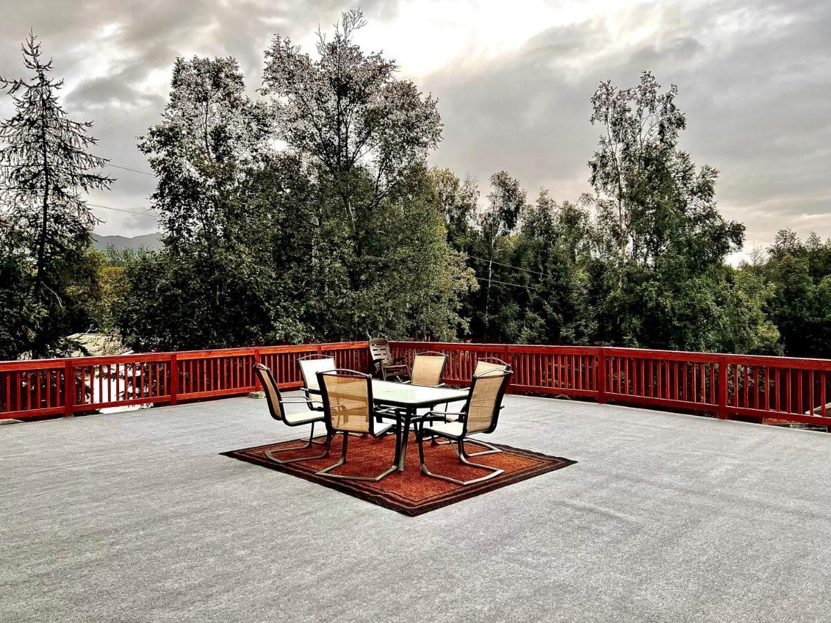 Newly Remodeled Spacious Units, Minutes From Mountains, Inlet, Downtown And Airport Anchorage Exterior foto